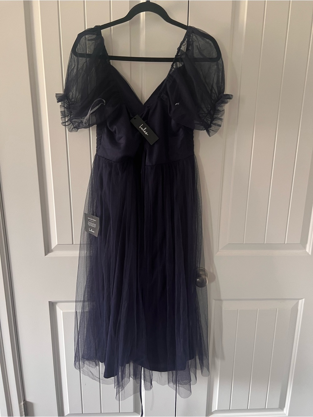 Lulus Glorious Chicness Navy Tulle Pleated Puff Sleeve Midi Dress - Picture 4 of 8